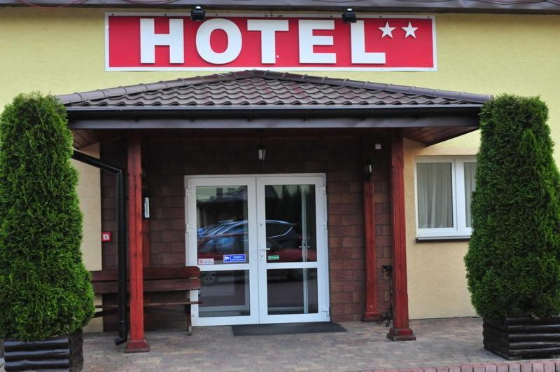 Hotel Marco Plonsk Szkolna 115 Exterior foto