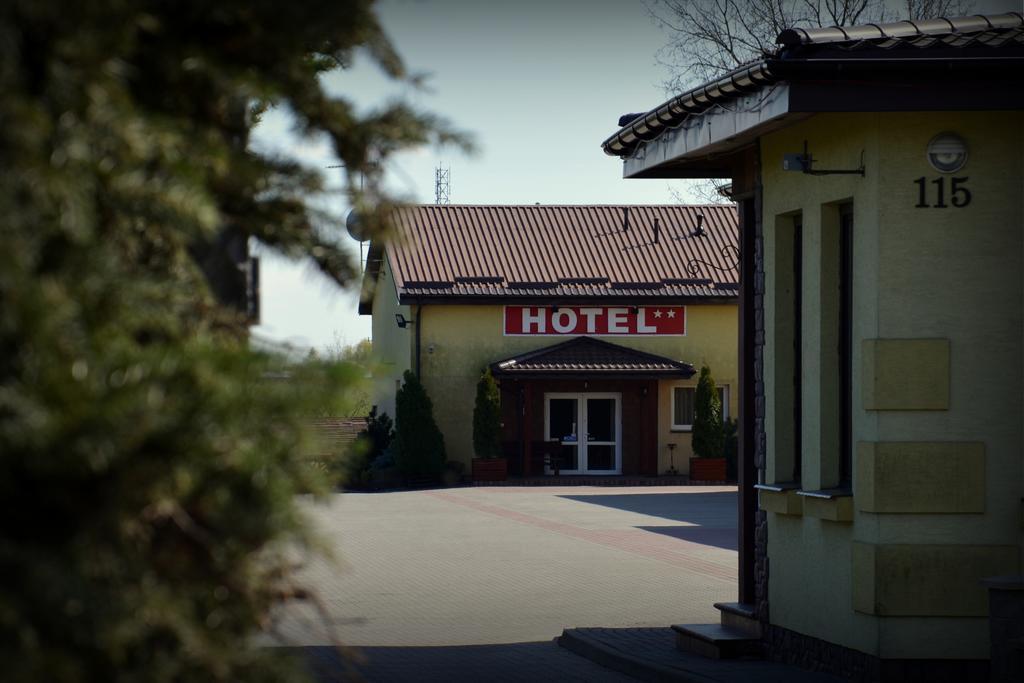 Hotel Marco Plonsk Szkolna 115 Exterior foto